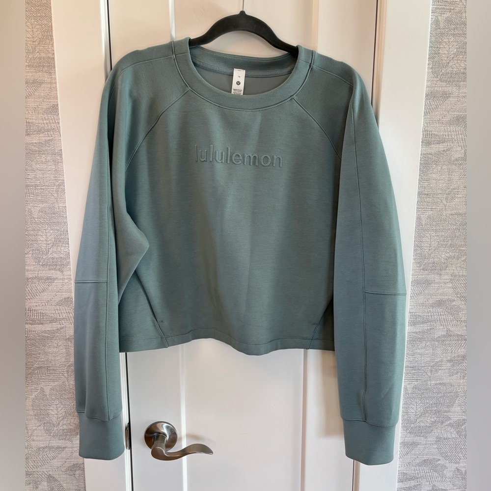 Lululemon Women’s Smooth Spacer Cropped Pullover Sz 14 Sage Green - Picture 4 of 13